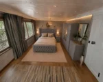 Complete King Size Bed Furniture Package - with Four Door Wardrobe With Four Drawer - Chest of Five Drawers With Two Bed Side Table - Image 4